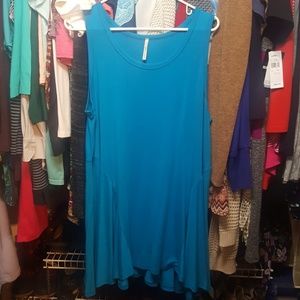 Tunic tank, great color. Worn once